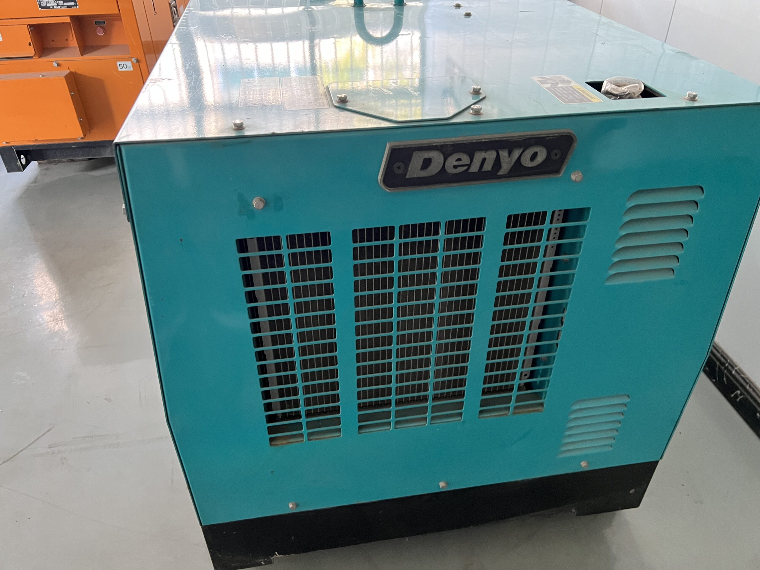 Used Denyo 25kW DAW-500S Diesel Welder Generator with Kubota Engine
